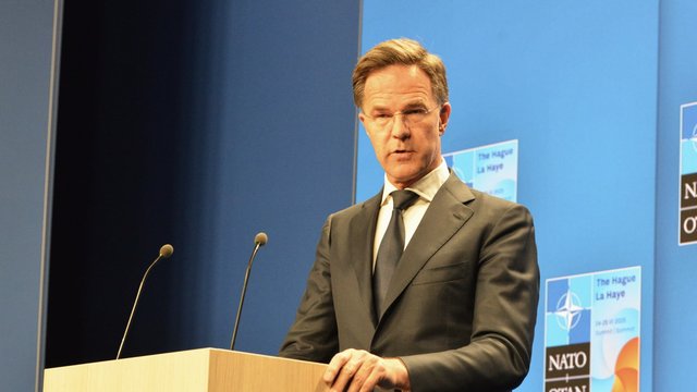 НАТО планує інвестувати в військову промисловість України — Рютте