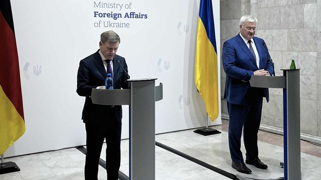 Сибіга про використання заморожених російських активів, а не тільки прибутків: Ми надалі працюємо над цим