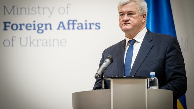 Сибіга зустрівся з представниками оборонних компаній Фінляндії