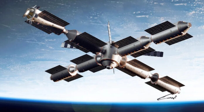 Скоро на орбите появится первая коммерческая космическая станция: что у нее внутри (видео)