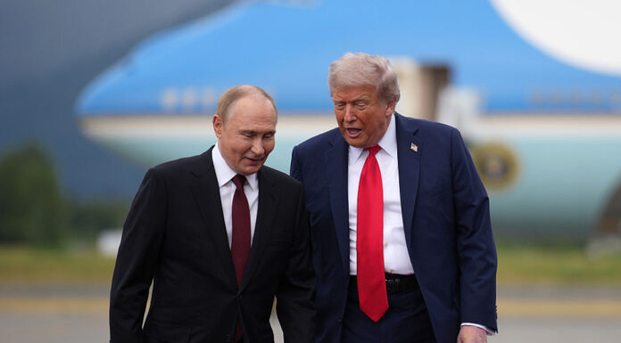 Переговоры Путина и Трампа начались на Аляске: текстовая трансляция встречи (фото, видео)