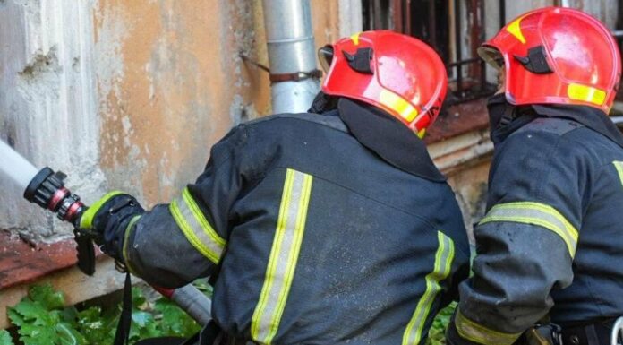 В Одесі під час пожежі врятували дев’ятьох мешканців будинку, — ФОТО, ВІДЕО