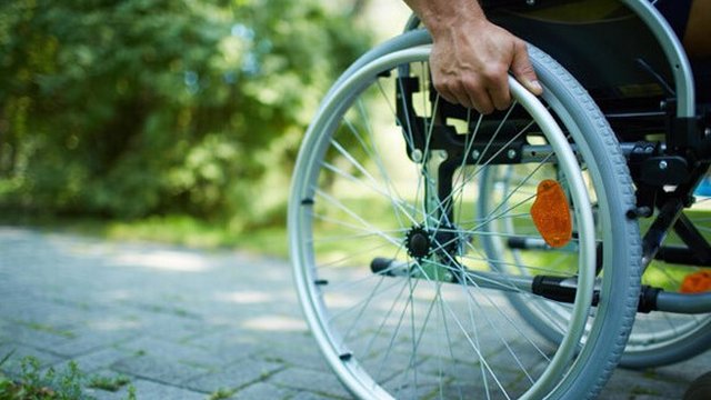 Кабмін затвердив порядок створення безбар’єрних маршрутів у населених пунктах