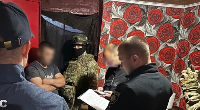 Поліцейські викрили братів-шахраїв з Одещини, які заволоділи 1 млн грн коштів звільнених з полону РФ військовослужбовців