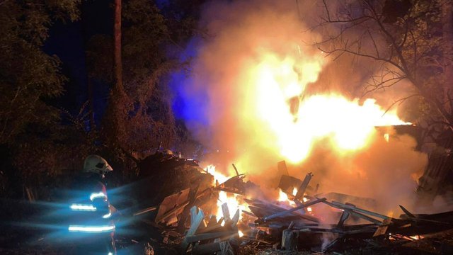 Дві пожежі виникли в Київській області внаслідок атаки російських дронів, без постраждалих – обладміністрація