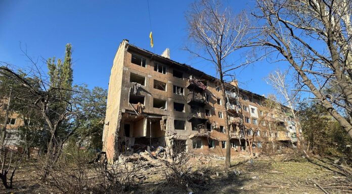 Три людини загинули, 13 – зазнали поранень через російські обстріли Донеччини у понеділок