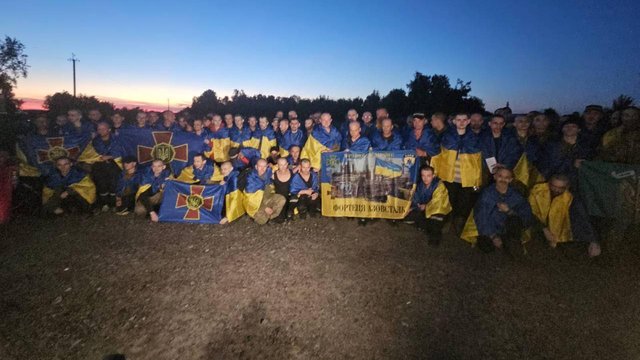 Президент підписав закон про виплати 50 тис. грн звільненим з полону захисникам