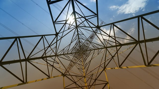 «Укрэнерго» ограничит мощность промпотребителям по всей Украине в пятницу с 7:00 до 20:00