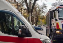 Одна померла, друга — в реанімації: наслідки падіння балкона в Одесі