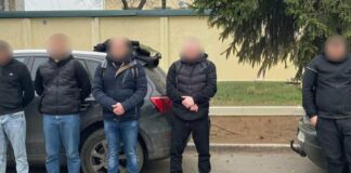 Спроба втечі з України за $8 тисяч: прикордонники на Одещині зупинили групу біля молдовського кордону