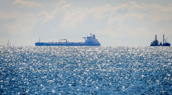 Нефтяной крах Кремля: цена на российское сырье в Черном море рекордно упала