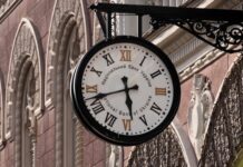 НБУ на прошлой неделе сократил валютные интервенции на 18,1%, но гривня подешевела