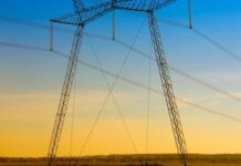 Росіяни вночі атакували інфраструктуру Миколаївщини, частина населених пунктів знеструмлена