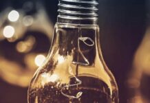 Світло відключатимуть часто на Одещині у понеділок