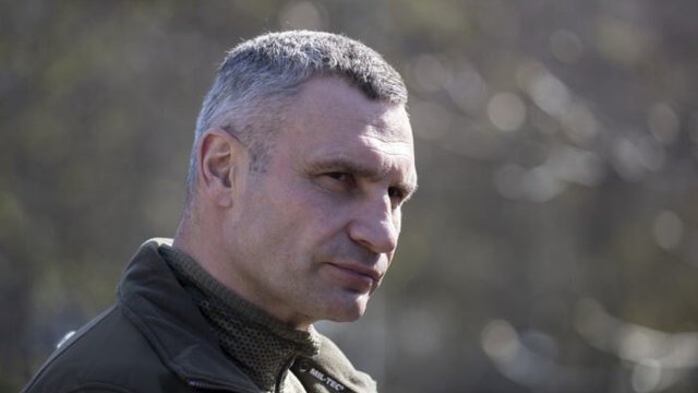 Кличко відвіз на фронт велику партію дронів від громади Києва