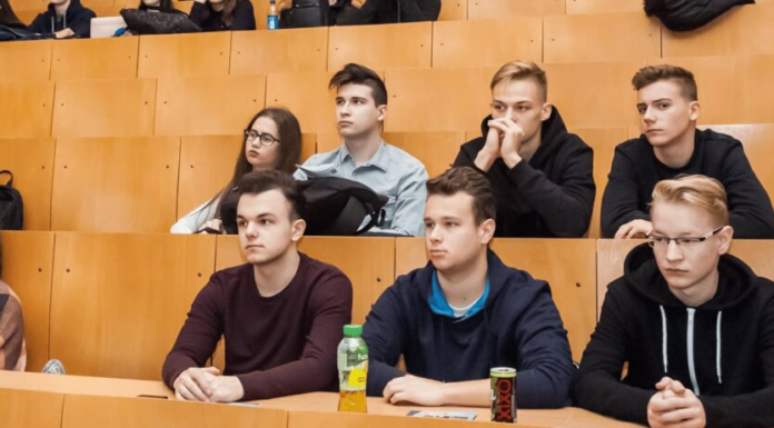 В Украине тысячи мужчин потеряют отсрочку: Рада готовит жесткое решение по студентам