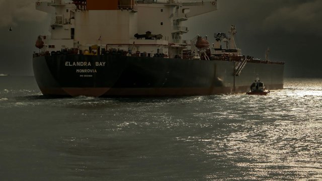 Скидки на российскую нефть к концу декабря выросли до 28,2 $/барр