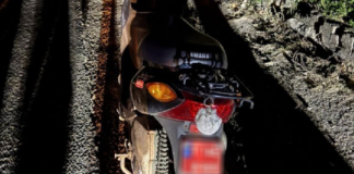 Нічна перевірка в Одесі: жінка зізналась, що взяла чужий мопед, — ФОТО