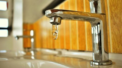 Мешканці Одеси можуть залишитись без води до кінця доби через ремонтні роботи