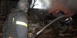 Вибухи в Одесі та області: пошкоджені лікарня, школа та судна, є постраждалі, — ФОТО