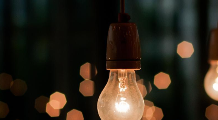 Світло за розкладом і без нього: який графік чекає на Одещину 25 січня, — ФОТО