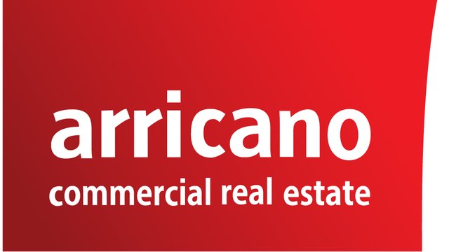 ТРЦ «РайON» на Троещине в Киеве работает по обычному графику