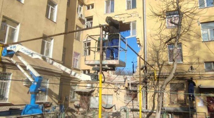 Аварійні бригади працювали в Одесі всю ніч через загрозу газових аварій, — ФОТО