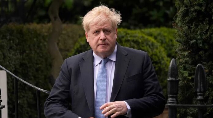 Борис Джонсон призвал Запад отправить "мирные сухопутные войска" в Украину