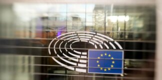 Европарламент поддержал новые гарантии безопасности для Украины и более жесткие ограничения для РФ
