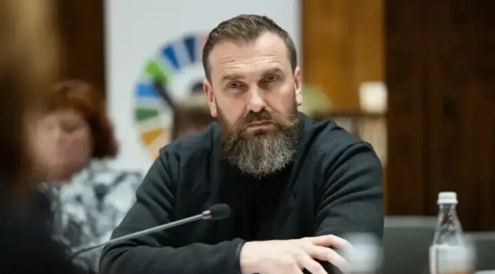 В шести громадах задержали выплату зарплат педагогам по техническим причинам — Лисовой