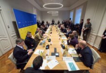 Зеленский встретился с лидерами мировых инвестиционных компаний в Мюнхене