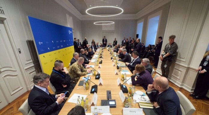 Зеленский встретился с лидерами мировых инвестиционных компаний в Мюнхене