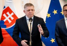 Словакия вслед за Венгрией заявила о приостановке экспорта дизеля в Украину