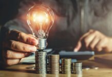 Света меньше, а суммы в платежках больше — как это работает