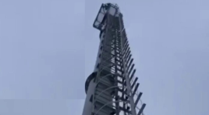 Партизаны "АТЕШ" уничтожили вышку связи в Липецке, которая использовалась силовиками РФ