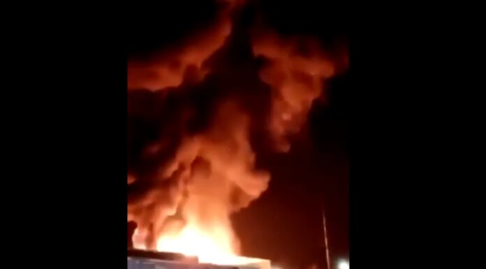 Дроны СБУ поразили нефтебазу "Великолукская" в Псковской области РФ — источник