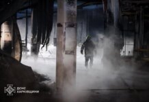 Число жертв российской атаки на Харьковщине возросло до трех, под завалами нашли еще два тела