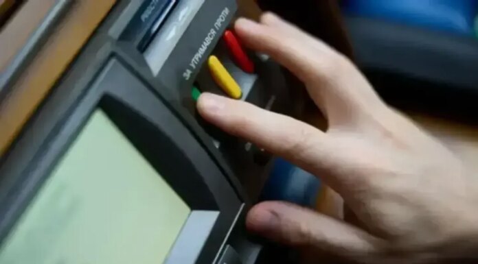 Рада утвердила выплату пострадавшим из-за войны работникам критической инфраструктуры