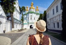 Какие области возглавили рейтинг поступлений от туристического сбора в 2025 году