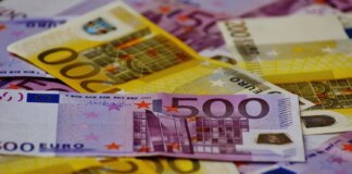 Расходы держит внешняя помощь — Украина ждет 1,5 млрд евро в ближайшие дни