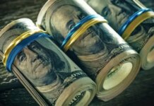 Владельцы украинских облигаций стремятся к улучшению условий после обмена ВВП-варрантами — Bloomberg