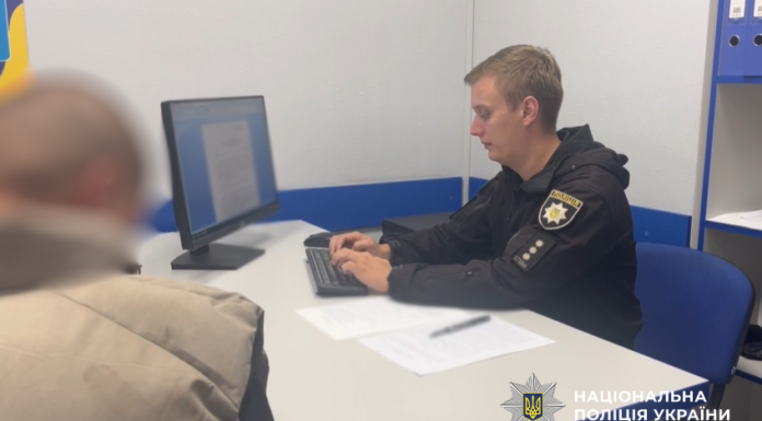 Погрожував продавчині ножем — сів на 9 років: в Одеській області засудили розбійника