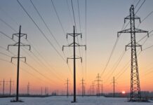 Ограничения на поставки электроэнергии будут применяться в понедельник в большинстве регионов Украины — «Укрэнерго»