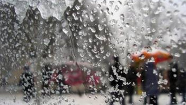 Різке потепління прийде в Україну в середу, у четвер на заході і півночі місцями пройде дощ із мокрим снігом