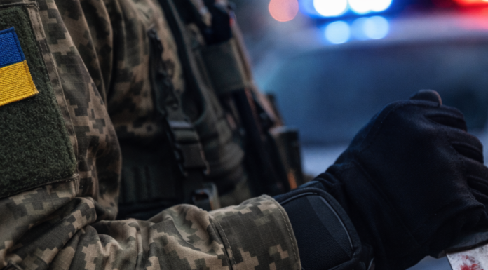 В Одесі чоловік із ножем напав на військовослужбовця ТЦК