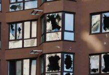 Атака по мирних кварталах: що відомо про наслідки нічного удару по Одесі, — ФОТО