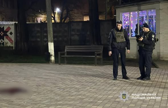 18-річний житель Одещини, який з необережності вбив матір, опинився на лаві підсудних,- ФОТО