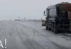 На Одещині через негоду та ожеледицю перекрили трасу М—13