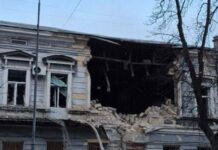 Одеса оговтується після нічної атаки: найбільше постраждали два райони, — ФОТО