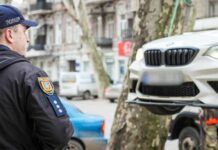 В Одесі поліцейські перевірили дотримання правил паркування на місцях для людей з інвалідністю,- ФОТО